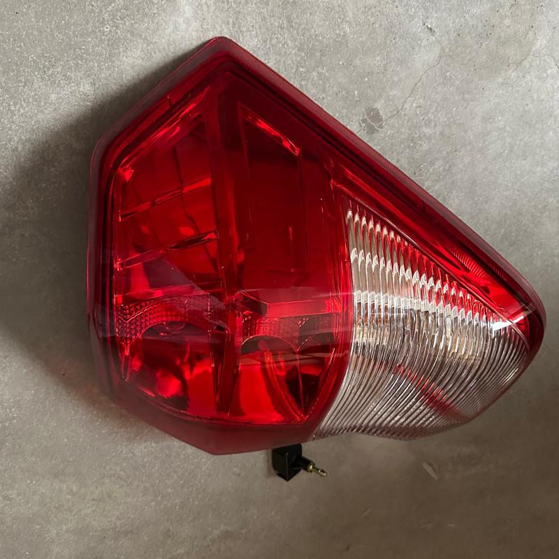 Arka stop lambası LH/RH - 41331000B9AA/41333000B9AA - 4