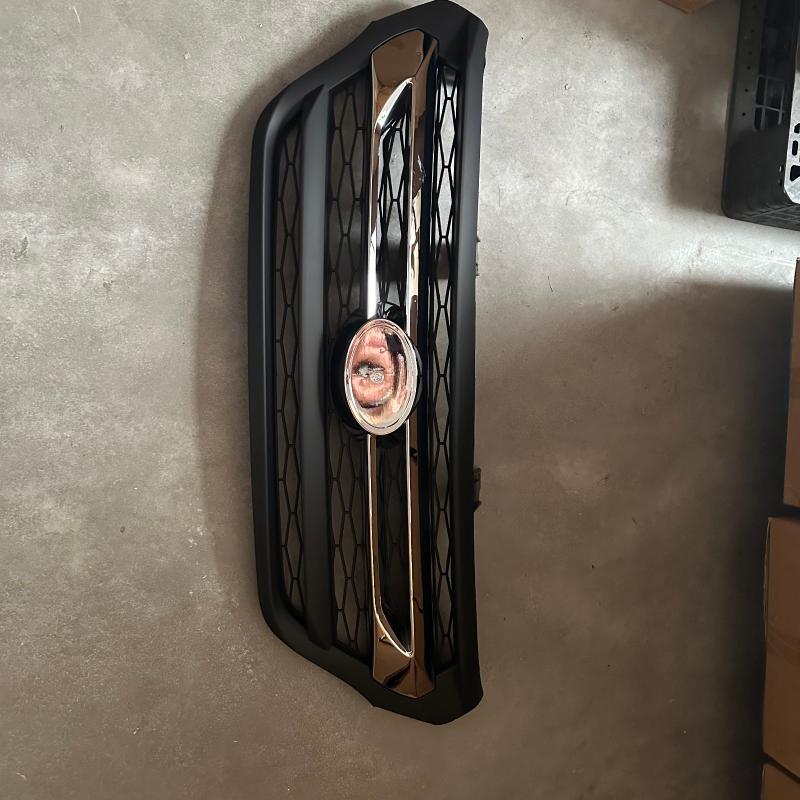 FRONT GRILLE
