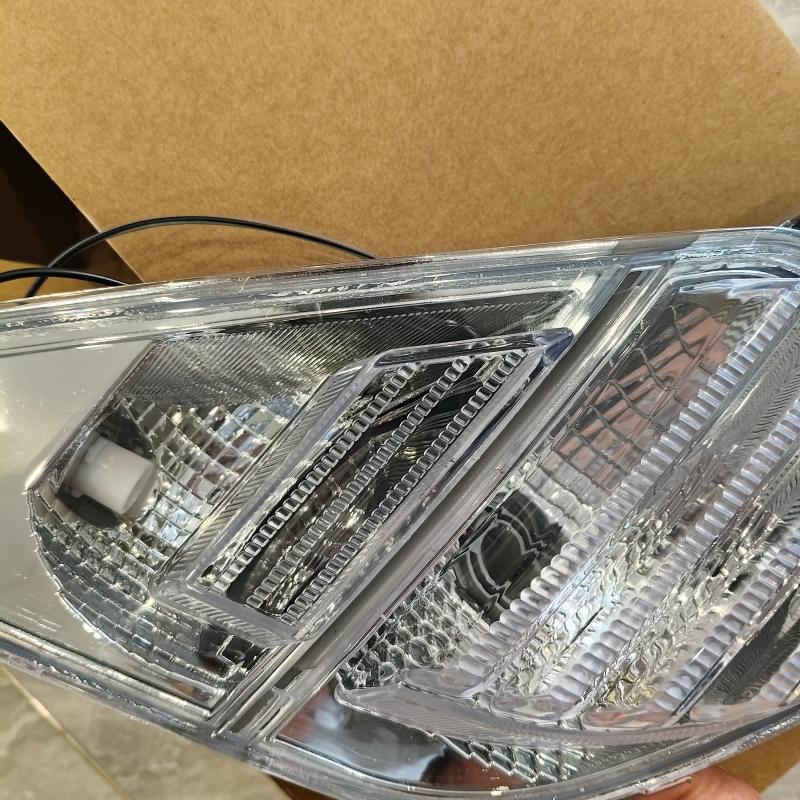 Faros antiniebla - 92305M7500 /92306M7500 - 5
