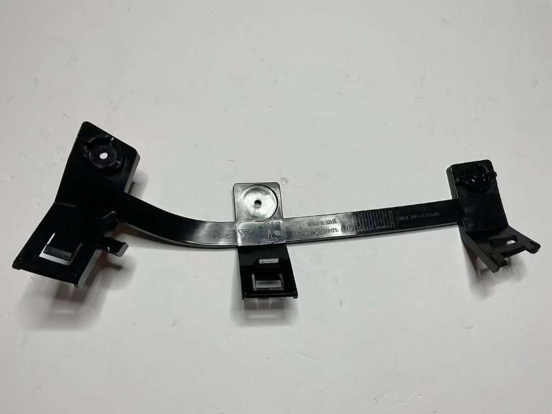 Headlight bracket-left