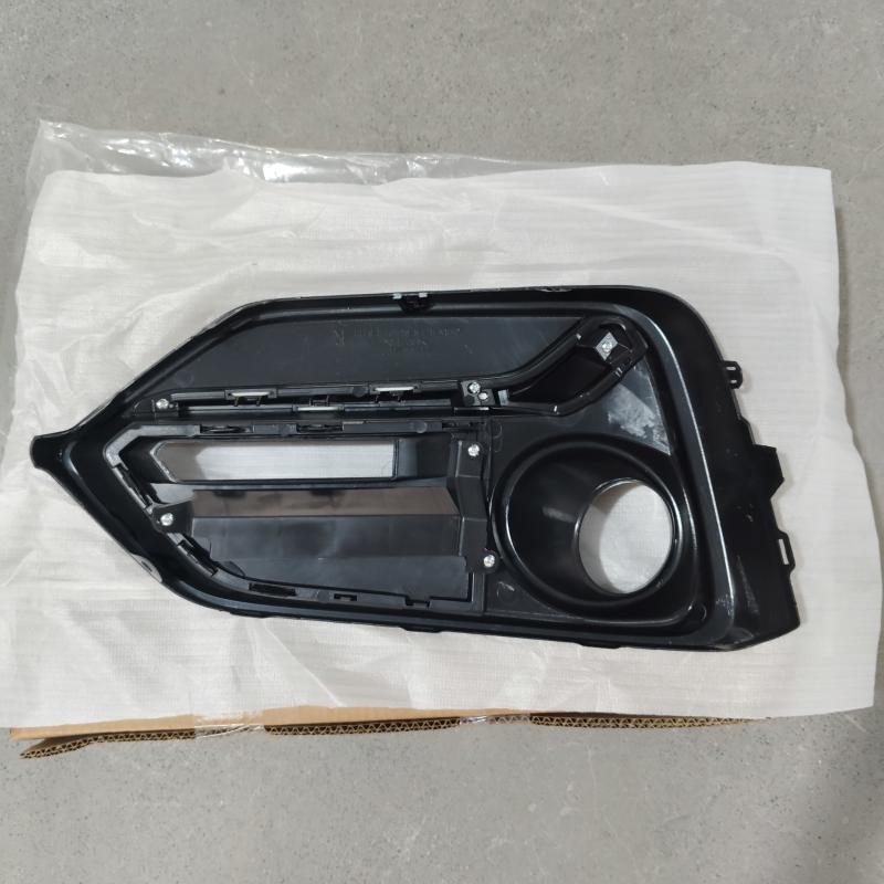 Front Bumper Fog Light Bezel - 71118-TGG-A50ZB / 71113-TGG-A50ZB - 6