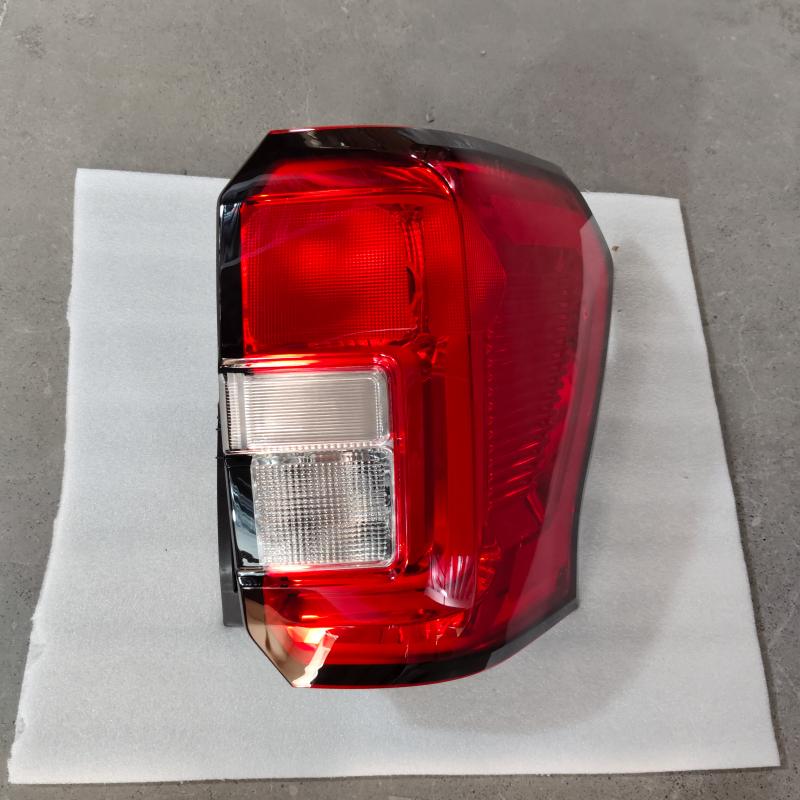 Base Model Tail Light Assembly - NL1Z13405A - 3