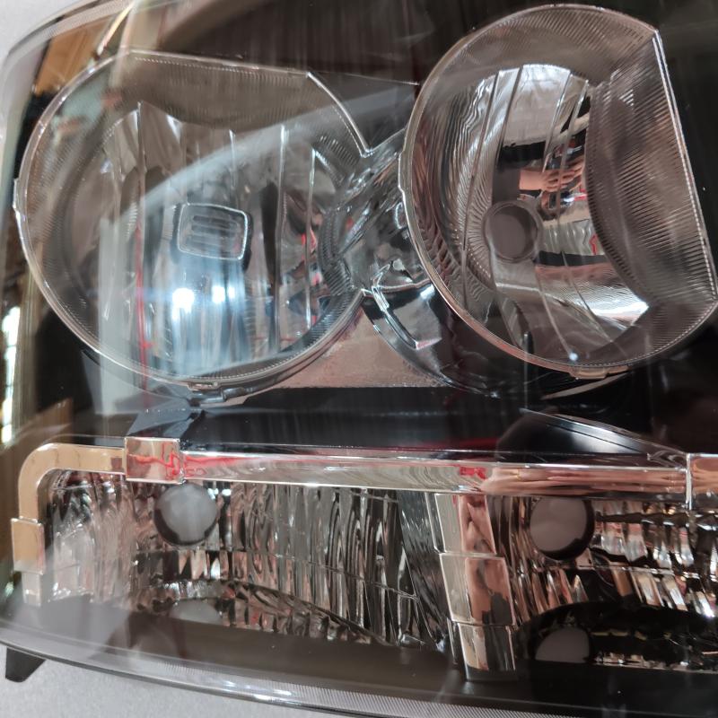 Headlight US Version - 20675500/ 20675600 - 5
