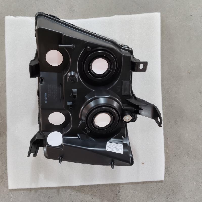 Headlight US Version - 20675500/ 20675600 - 6