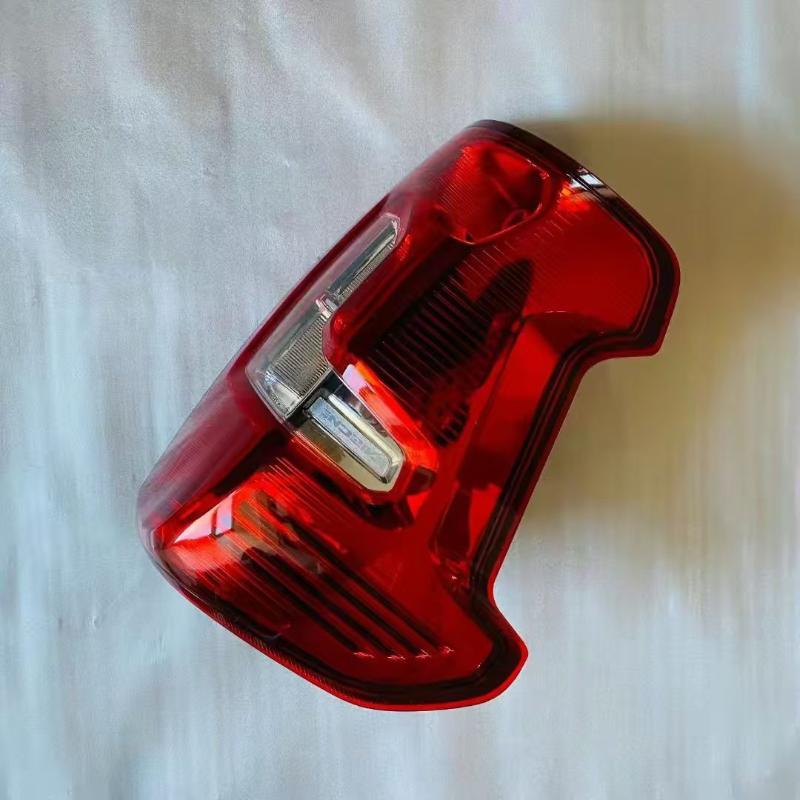 TAIL LAMP LH/RH