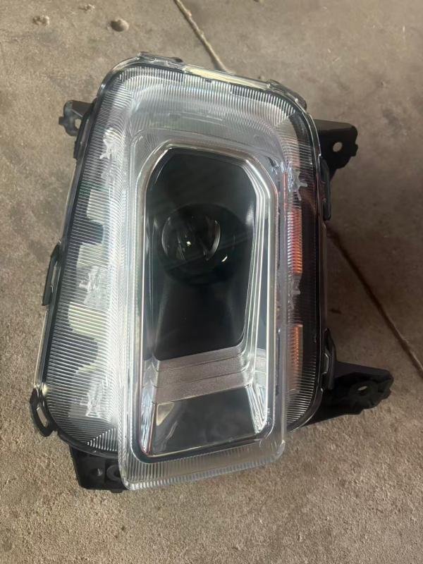 HEADLIGHT HIGH AND LOWBEAM - 4121100P33Z0 4121200P33Z0 - 3
