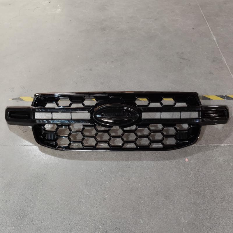 high-trim front grille assembly
