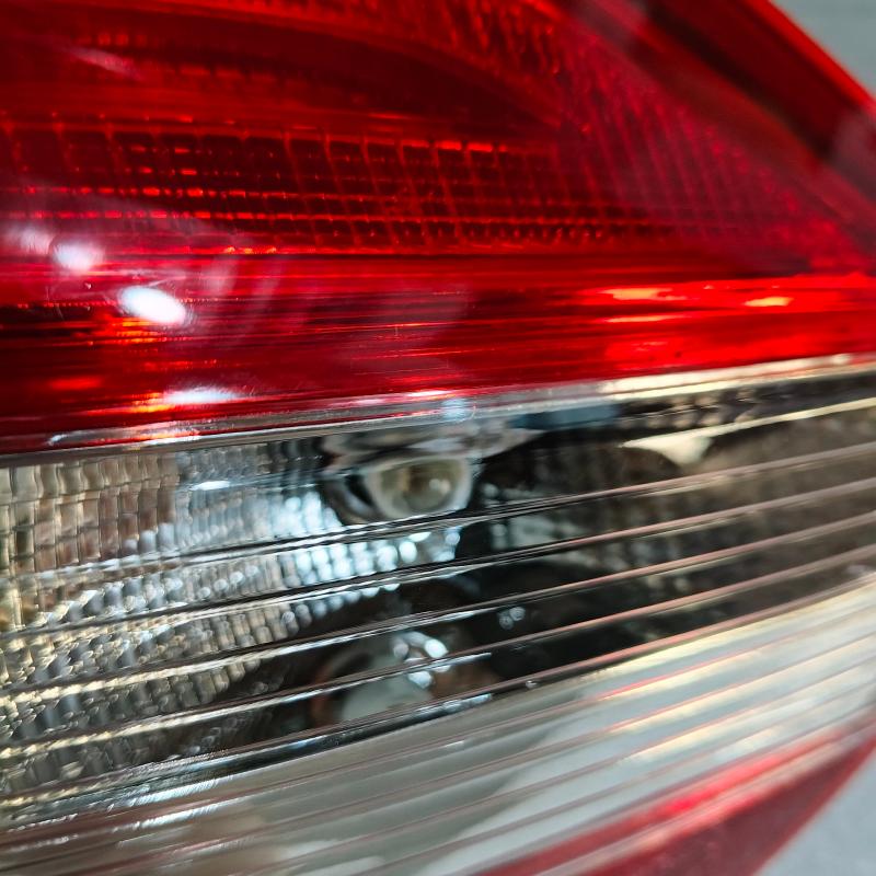 Luces traseras interiores - EB3B13A603BA - 4