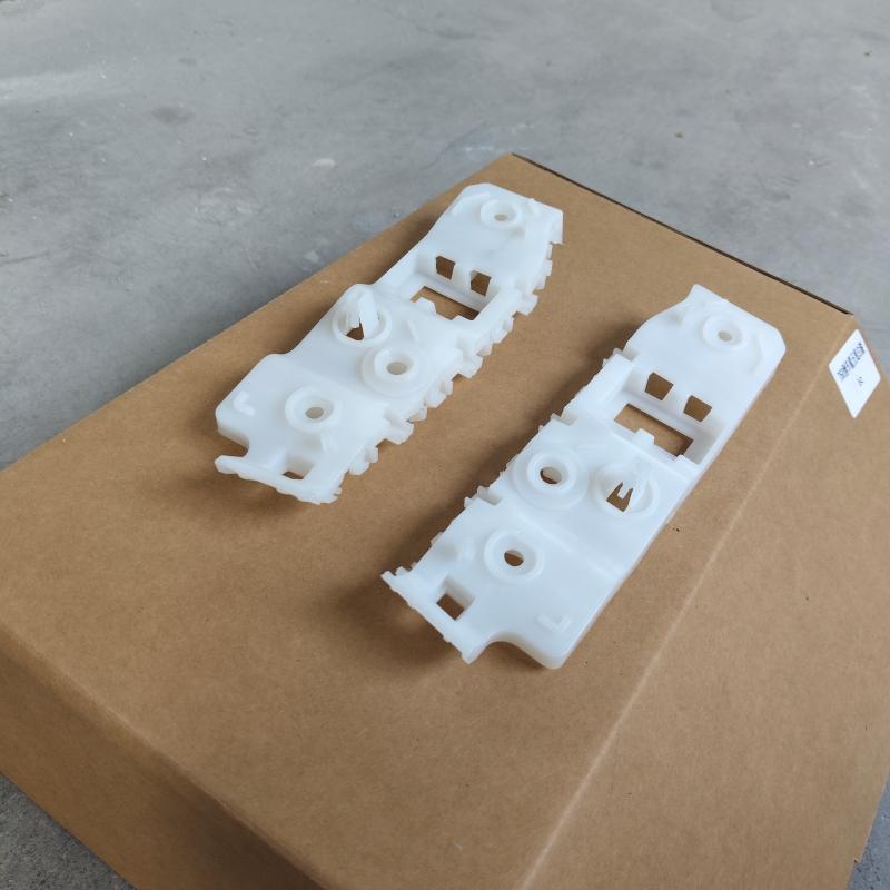 Front Bumper Bracket - C00047635，C00047636 - 4