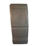 TAIL DOOR