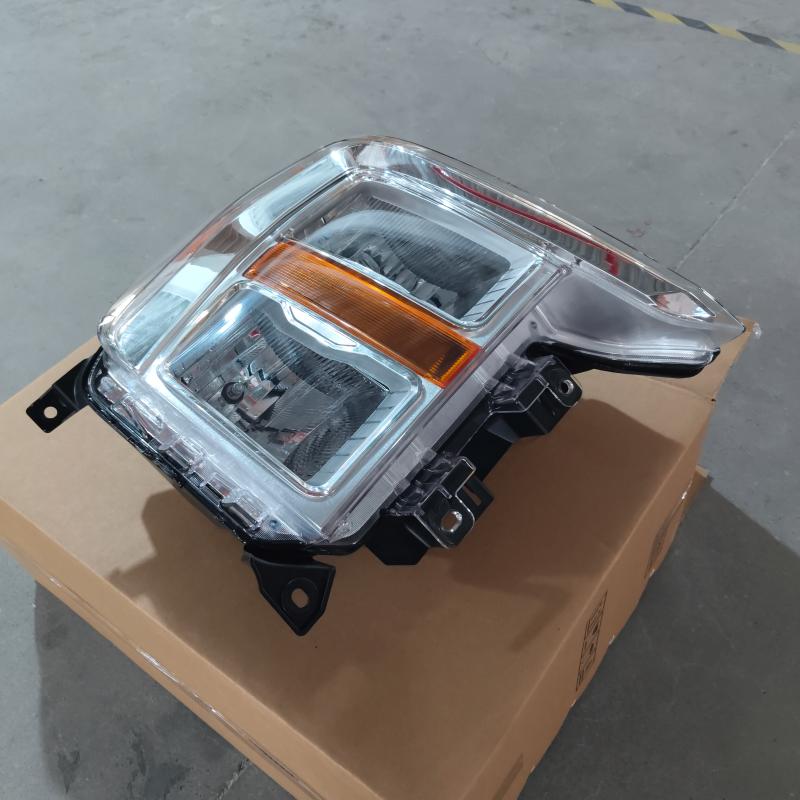 Фары - ML3Z-13008-K / ML3Z-13008-J - 4