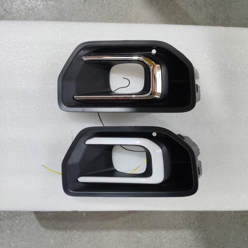 T9 Low-Spec White border Fog Light Frame