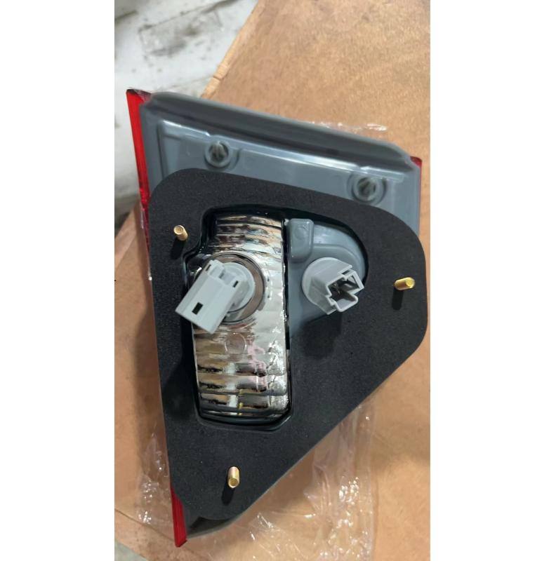 TAIL LAMP INNER LH/RH