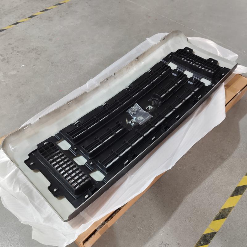 front grille with black mesh grille - BC3Z-8200 - 5
