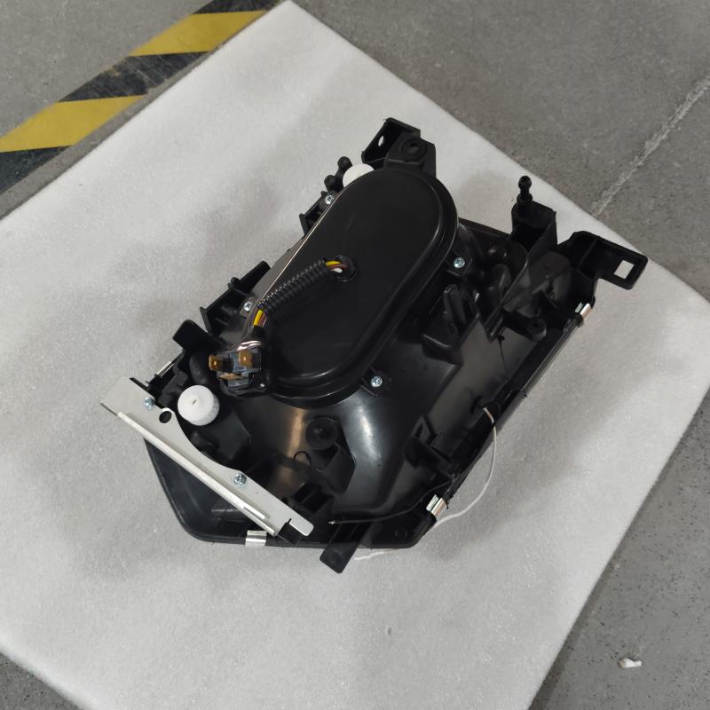 LED upgraded headlights - NI-TL02-001 - 4