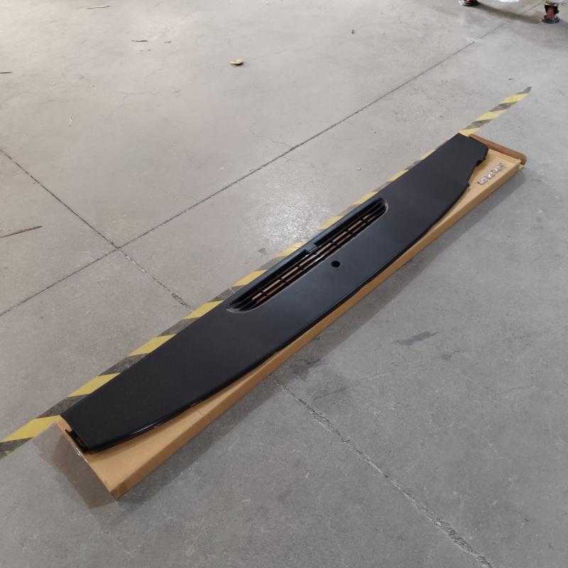 Upper Dash Front Section Trim Panel - 23224733 - 4