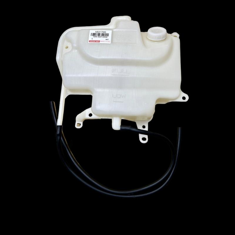 TANK RHD - ME417945 - 3