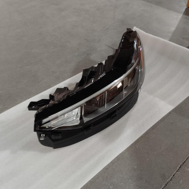 HEAD LAMP NORMAL VERSION - PJ6Z13008D/PJ6Z13008C - 4
