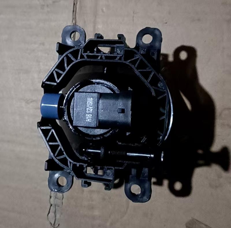 FOG LAMP - LN6-15201 - 3