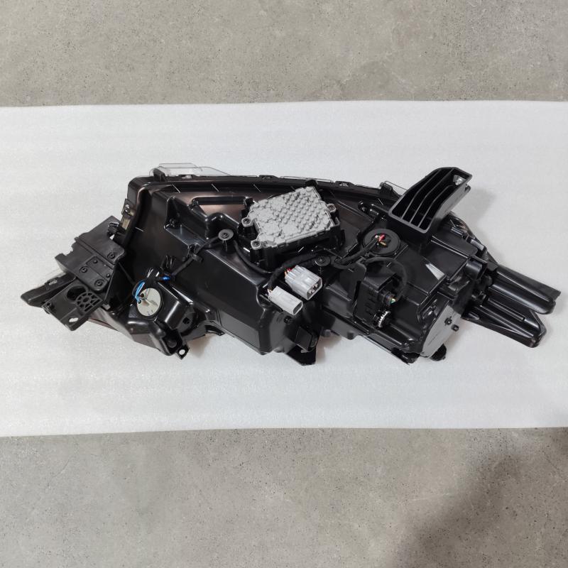 LED high-end headlights. - 8301D469/8301D470 - 3