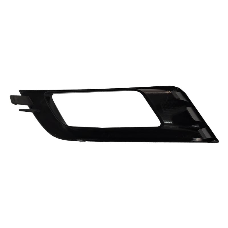 Square-hole fog light frame. - L EB3B15A299DB /R EB3B15A298DB