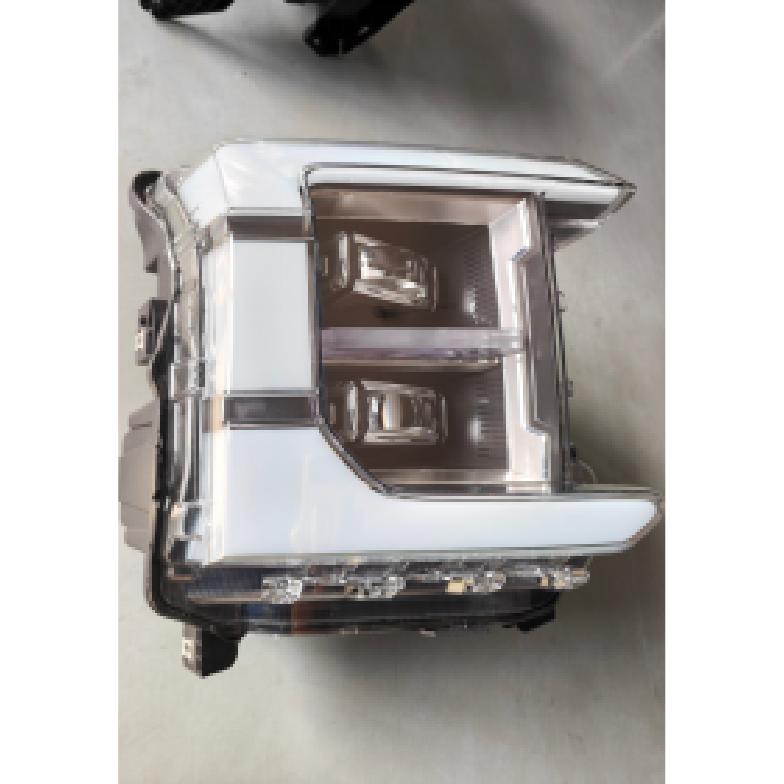 Headlight, right.