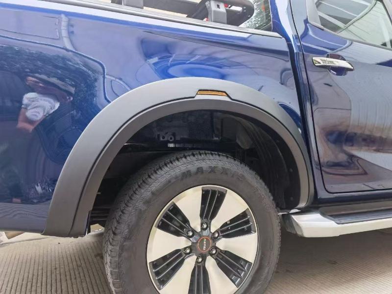 WHEEL COVER