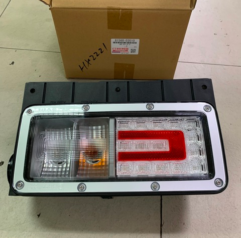 后尾灯LH/RH - 81550-E0510/81560-E0510