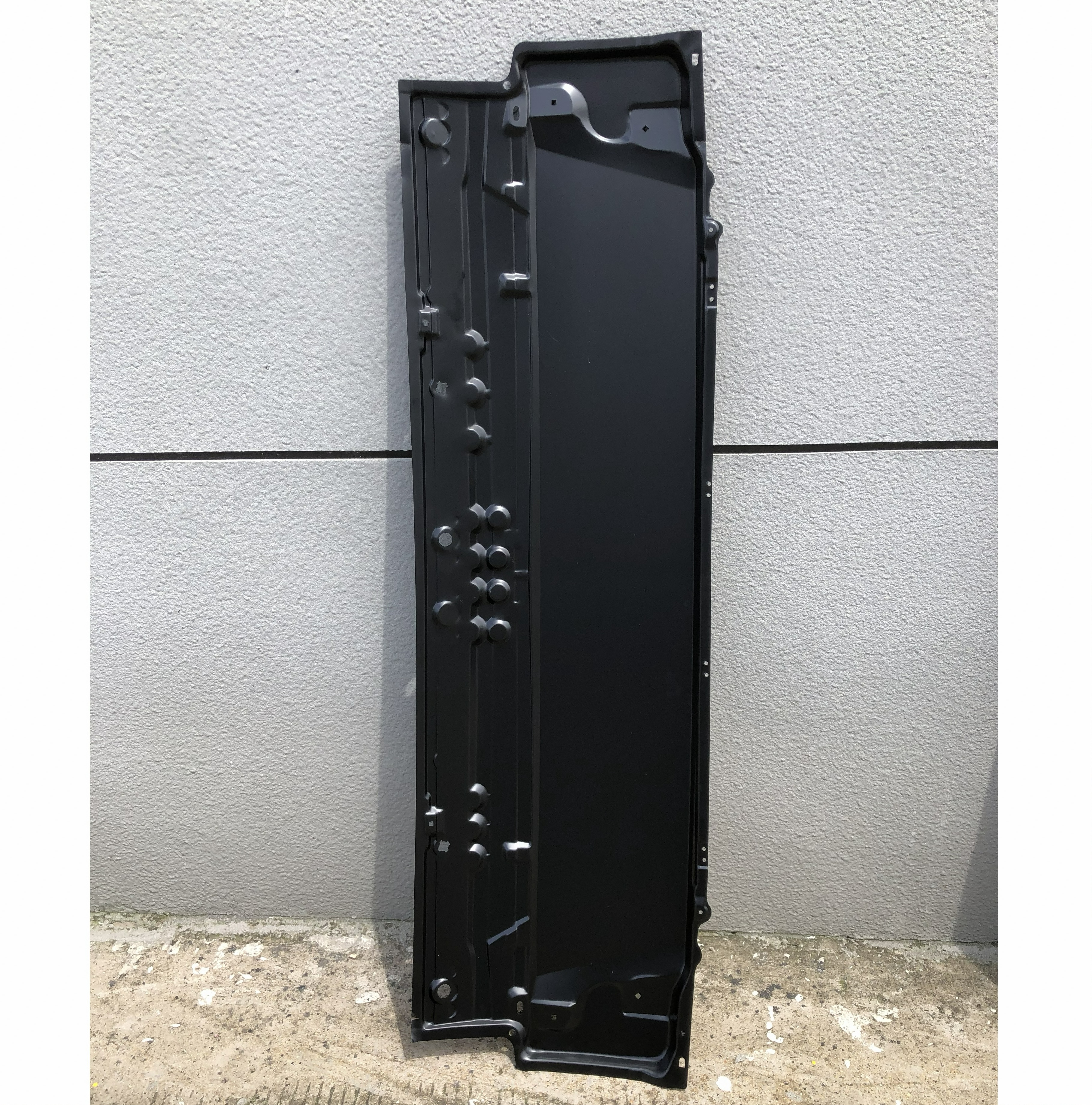 前面板表面 LHD - IZ600P-PANEL03 - 3