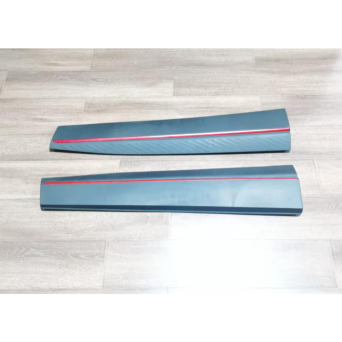 Door guard front red - L F16-5500210CB / R F16-5500220CB