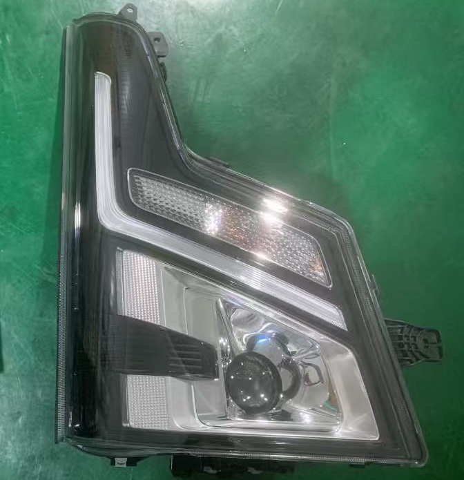Phare gauche/droit - LN6-13006-BE/LN6-13005一AC - 2