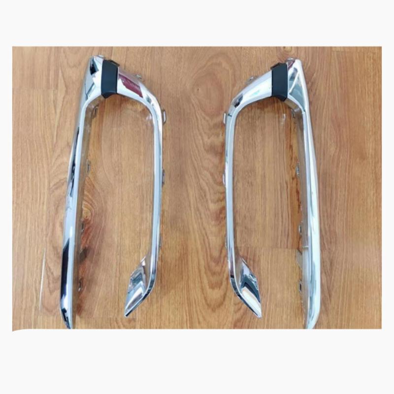 Fog light frame illuminated strip.