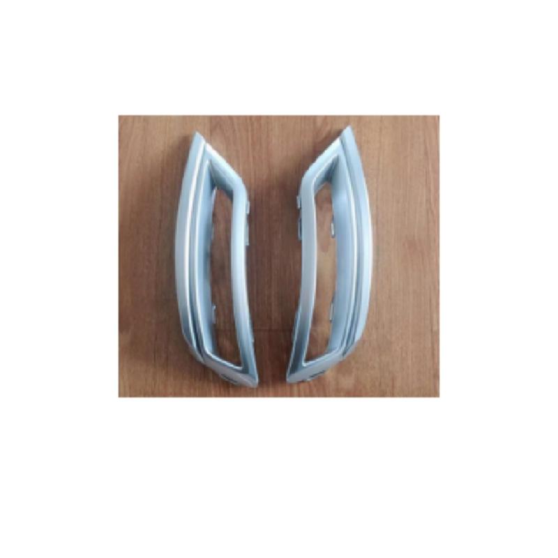Rear fog light frame (silver)