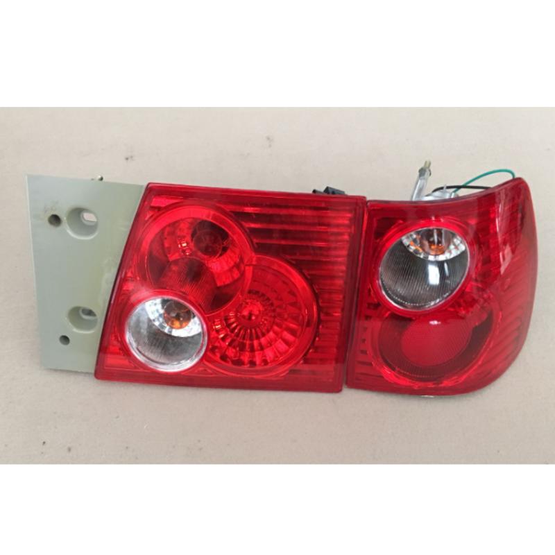 Rear-facing light.