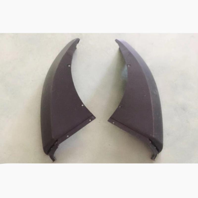 Front bumper corner cover.