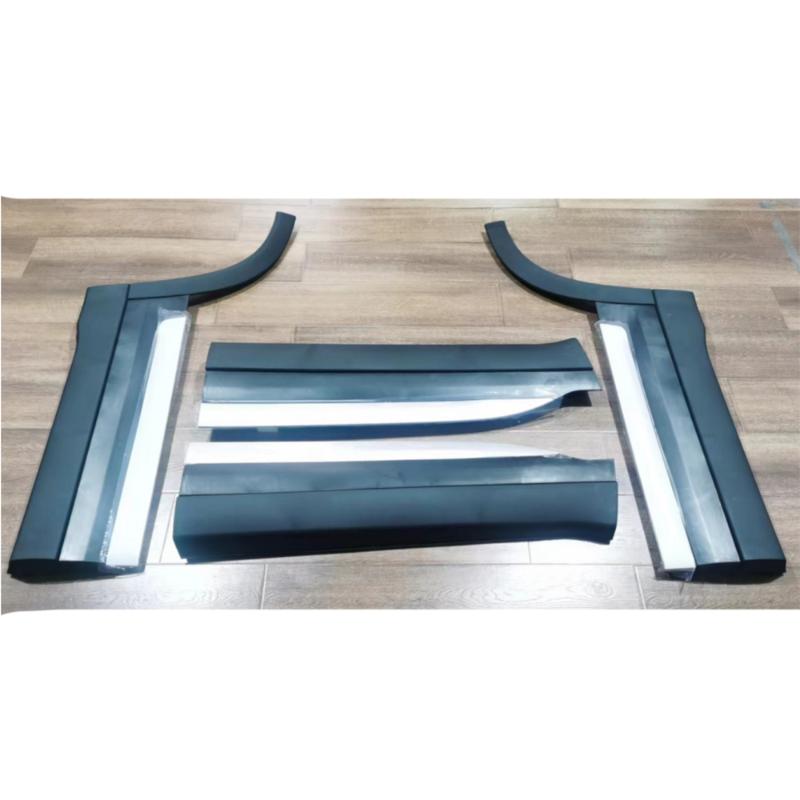 Front of door trim – shiny black strip.