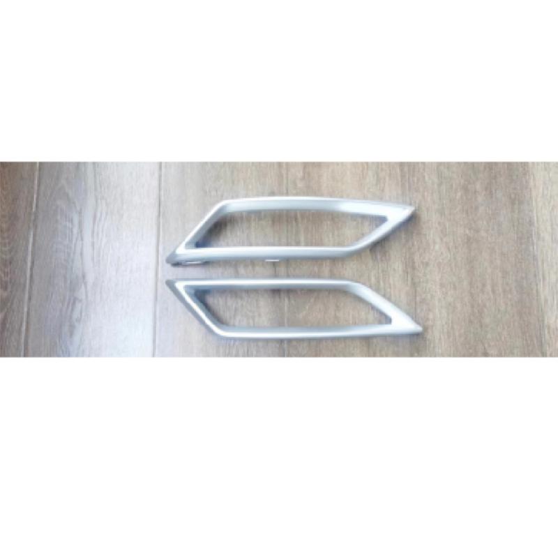 Exhaust pipe trim cover (L/R)