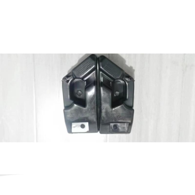 Front protective bracket (L/R).