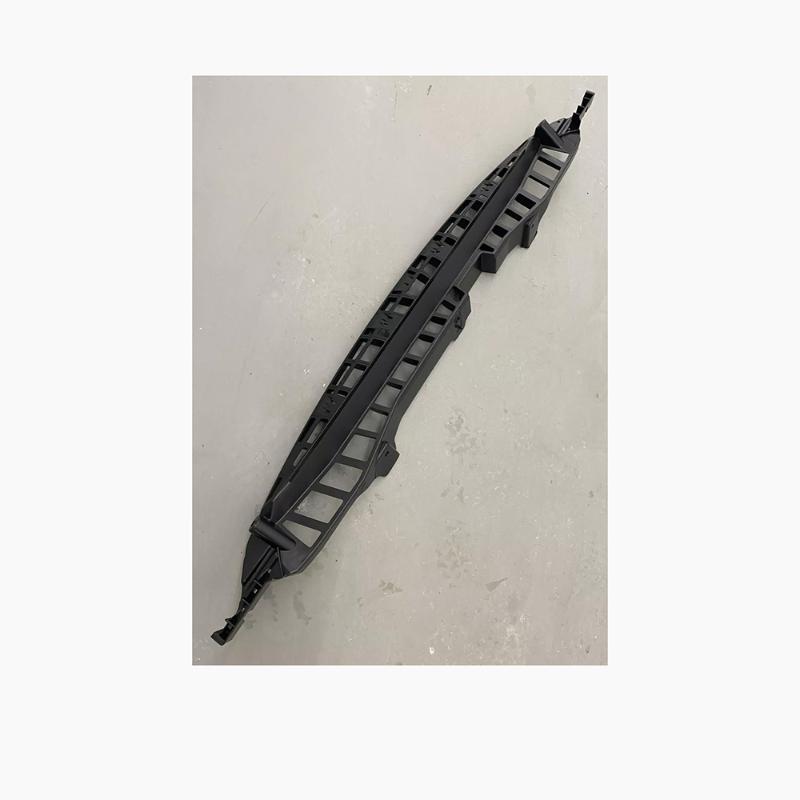 Rear bumper center bracket