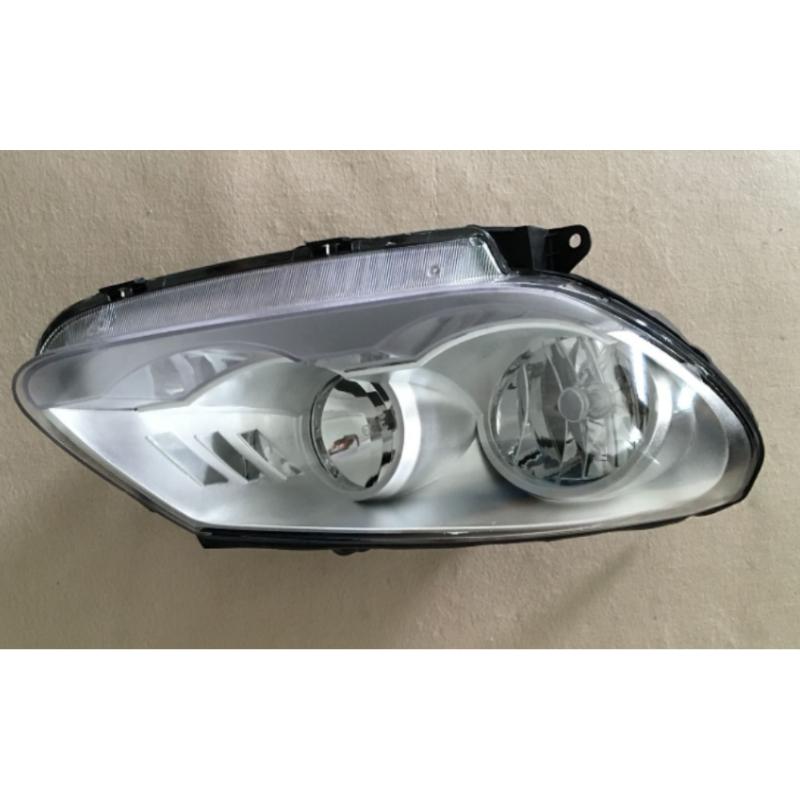 Headlights – electric adjustment.