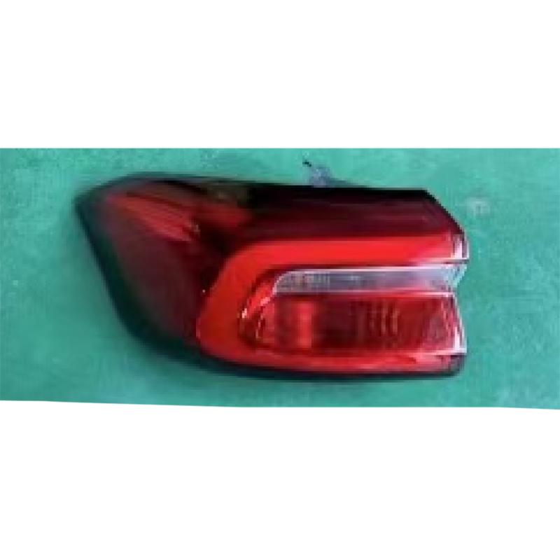 (White background) Rear-curved light.