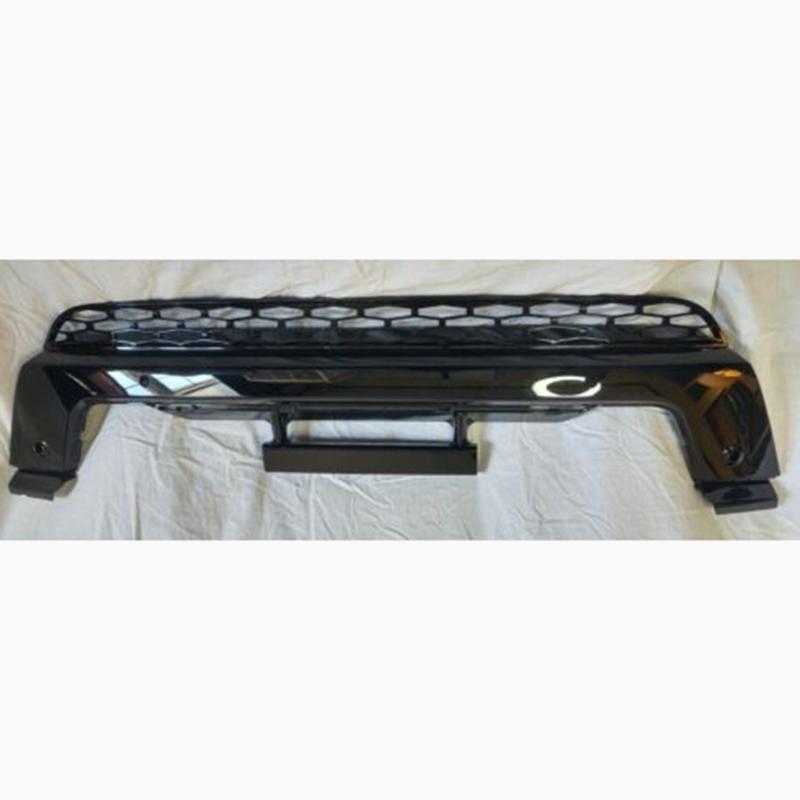 Front bumper lower grille