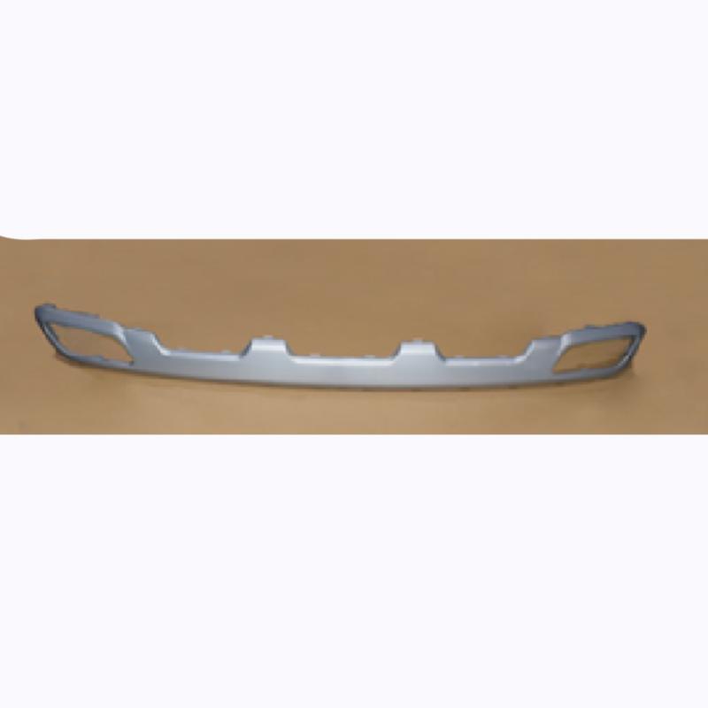 Rear bumper trim panel – silver.