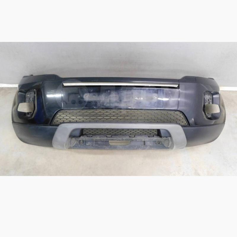 Front bumper with sprayer holes