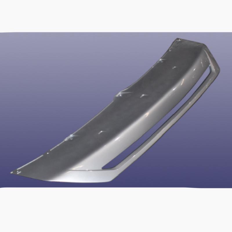 Front bumper trim panel – silver.