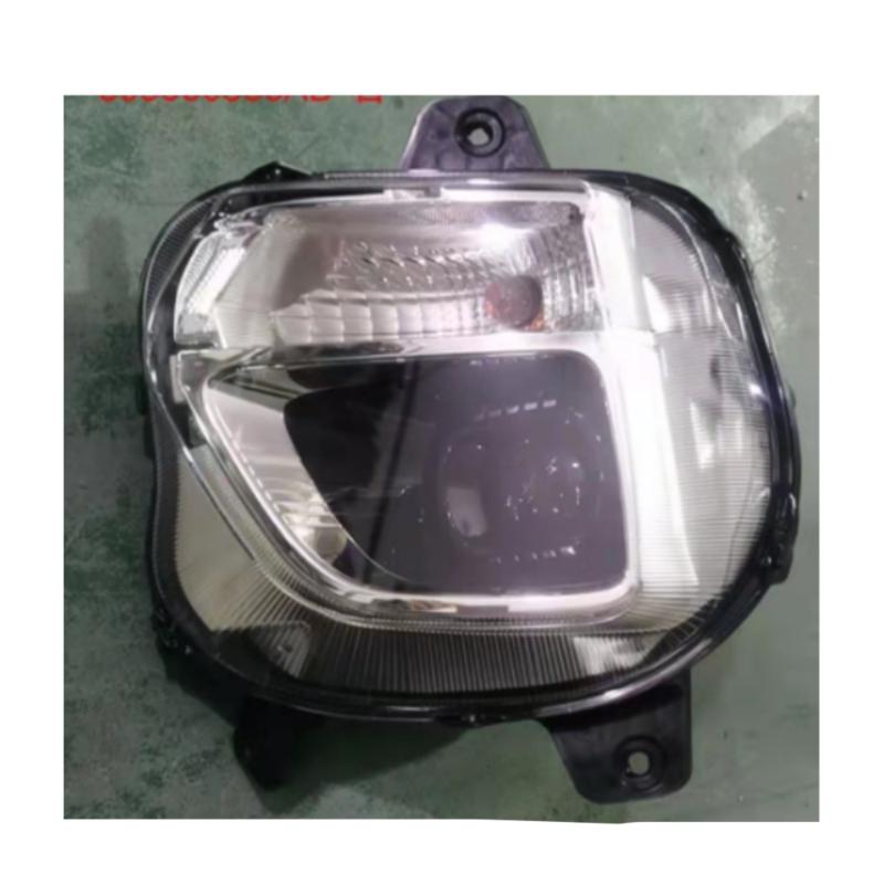 Withe-tinted headlights (high-end LED model).
