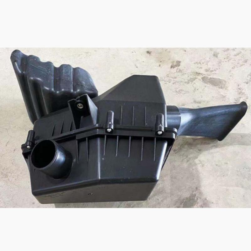 Air filter housing.