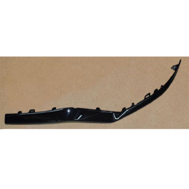 High-gloss black bumper trim.