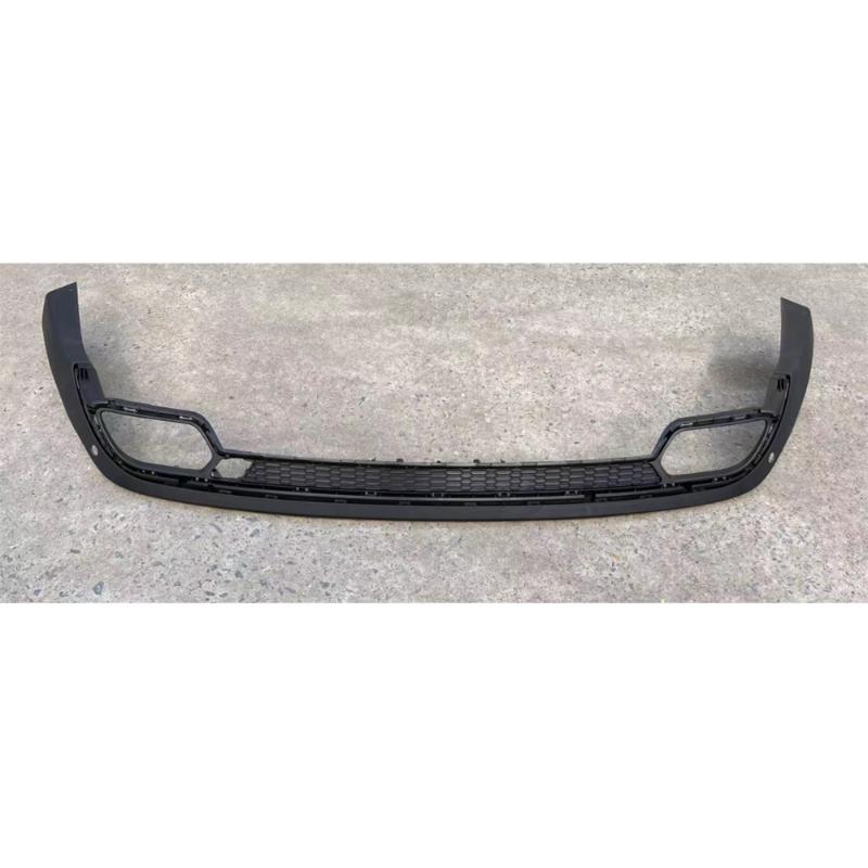 Lower section of the rear bumper.