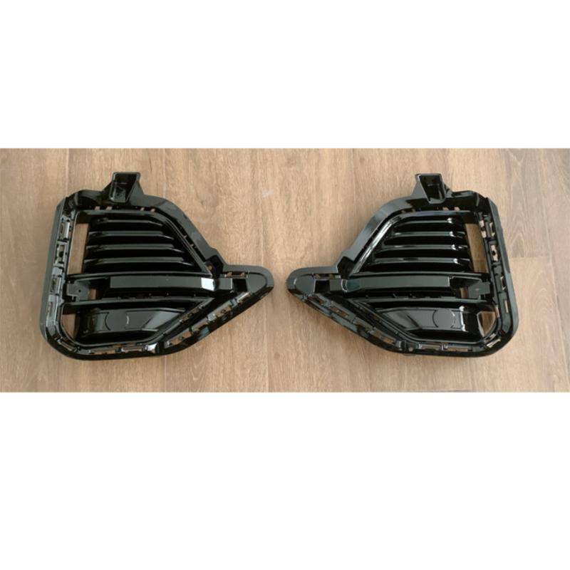 Low-end fog light frame.